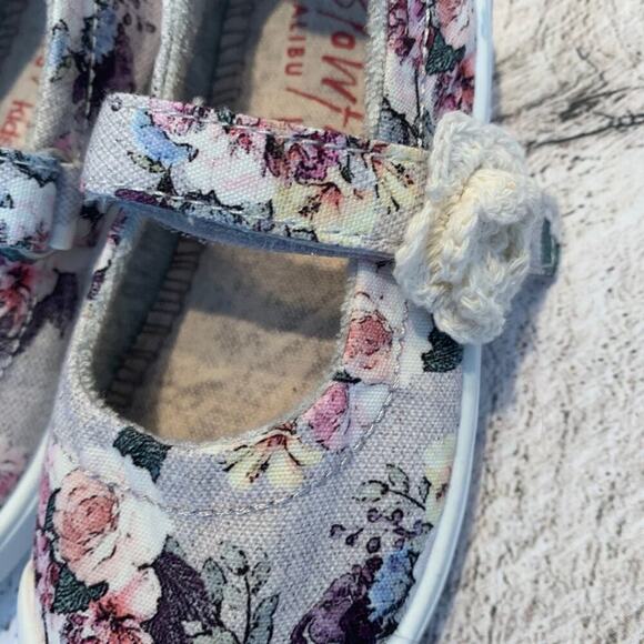 BLOWFISH MALIBU KIDS Girls Floral Mary Jane Sneakers / Size: 8 - Picture 10 of 11